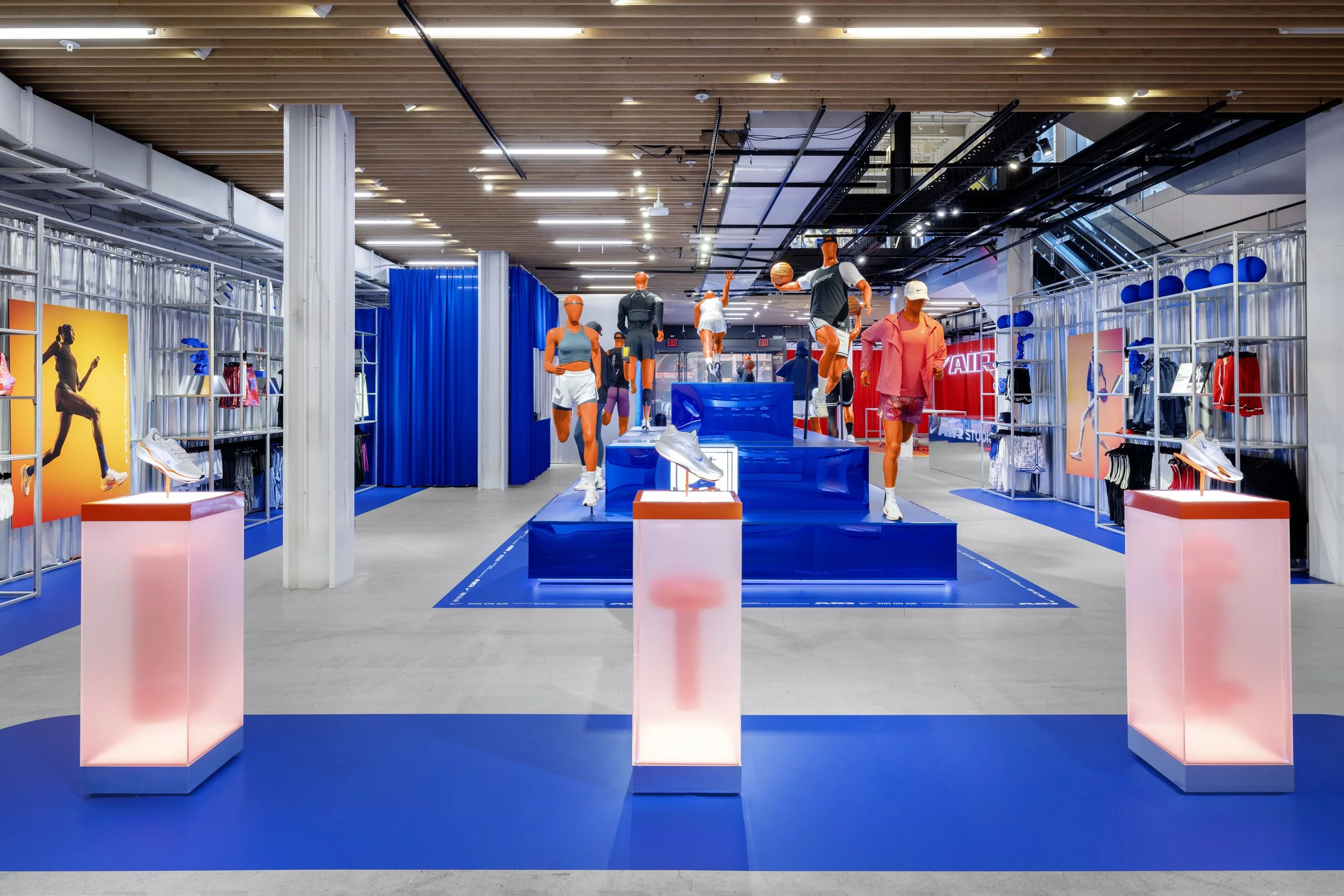 Nike_Soho_FA24_A4A_FL1_0875_v2_HI.jpg