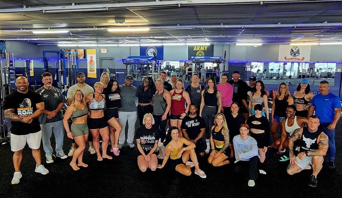 Repost from @kellibrumbaugh7822 

&ldquo;📣 Wow! What an incredible turnout at the &ldquo;John Simmons Posing Clinic&rdquo; at Coop&rsquo;s Iron Work today! 💪 It&rsquo;s inspiring to see so many dedicated athletes fine-tuning their physiques for the