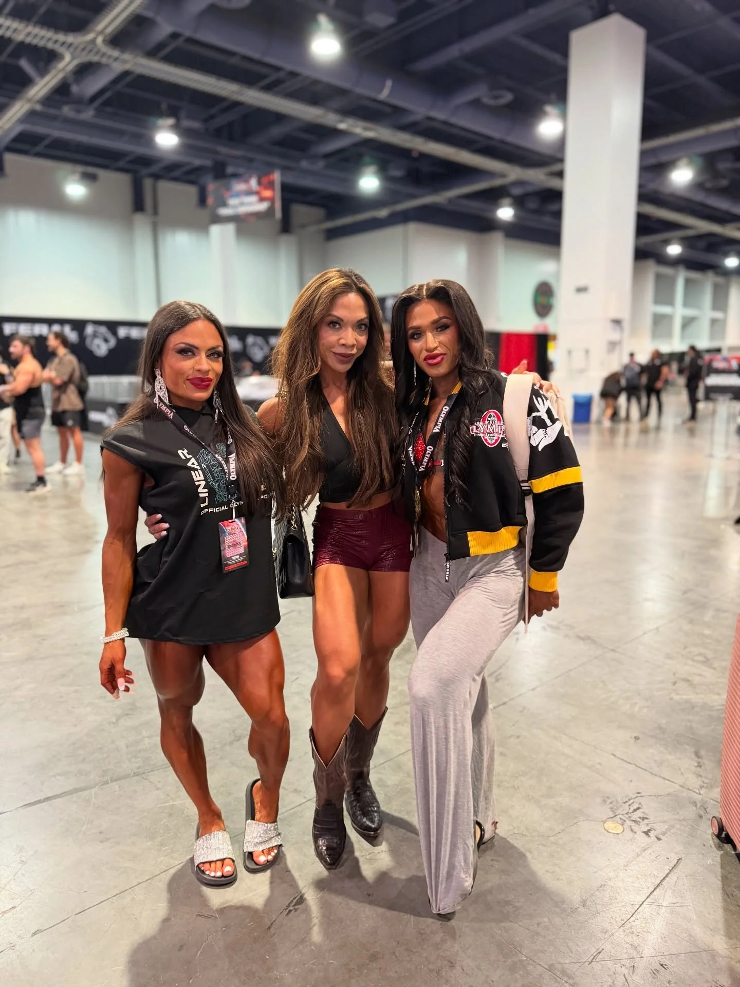 Mr. Olympia Expo 2025 ⭕️✨💪 Las Vegas, NV @mrolympiallc 

Just a few weeks ago but it already feels like forever! The Olympia weekend was nonstop energy &mdash; so many faces, old friends, new connections, and just pure bodybuilding madness everywher