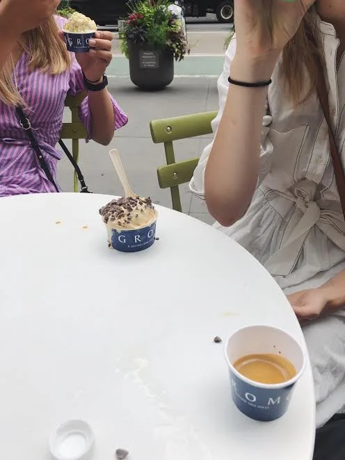 At Grom