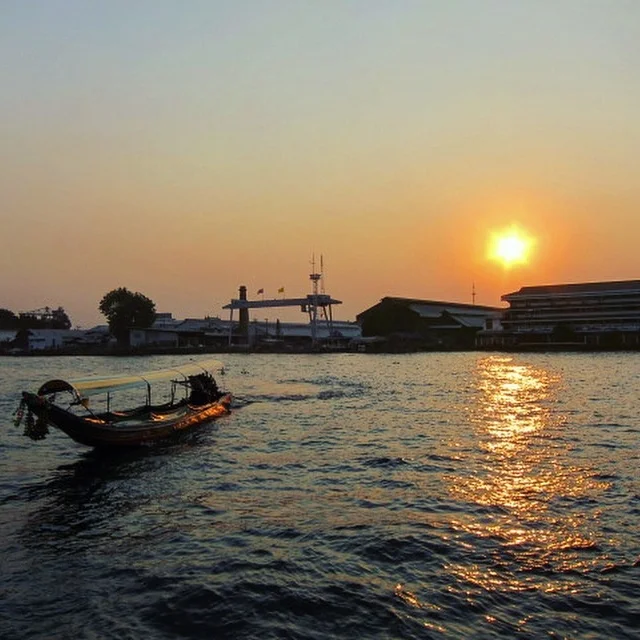 tbt: nearly getting robbed in bangkok, thailand