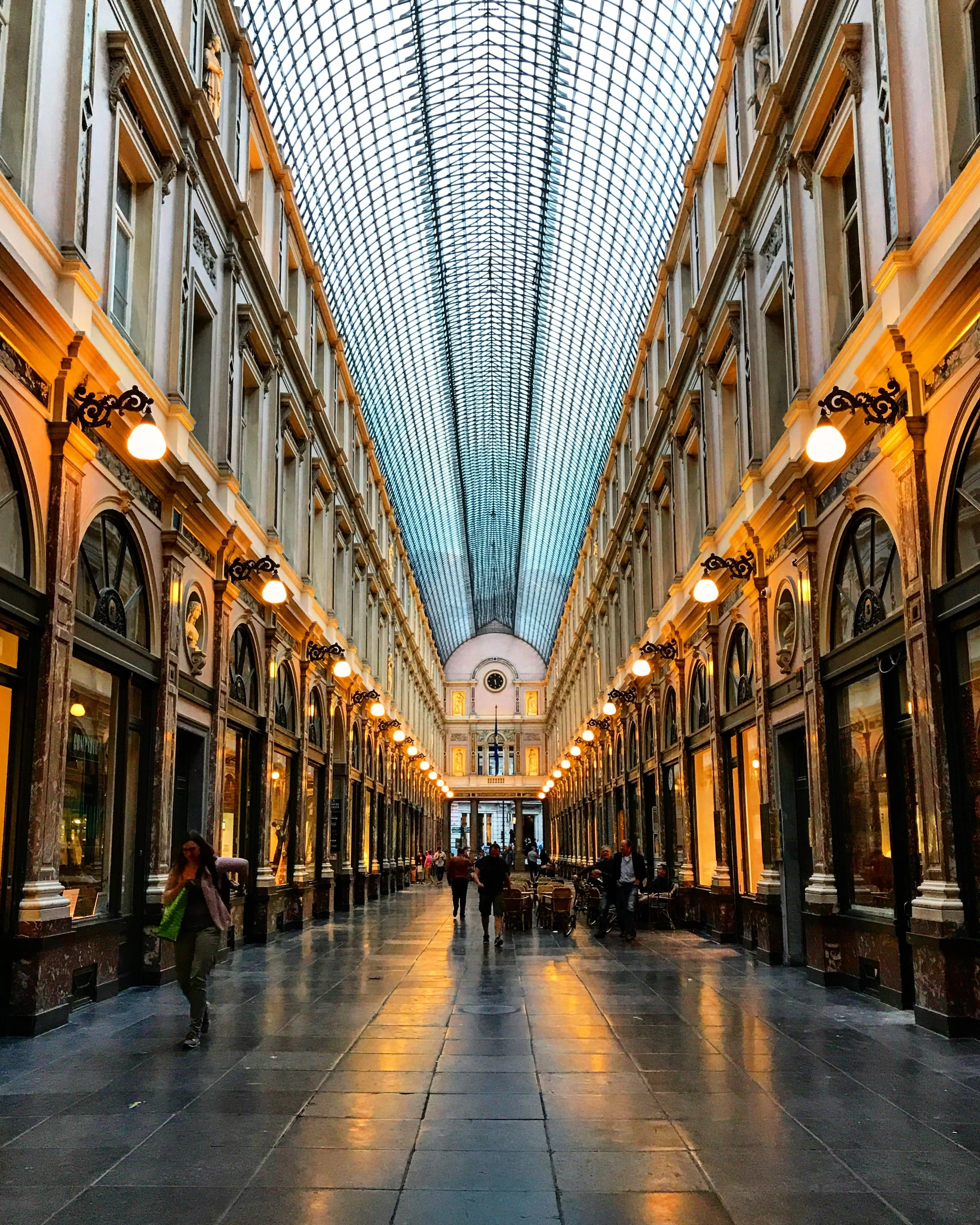 Les Galeries Royales Saint-Hubert (Night), Brussels