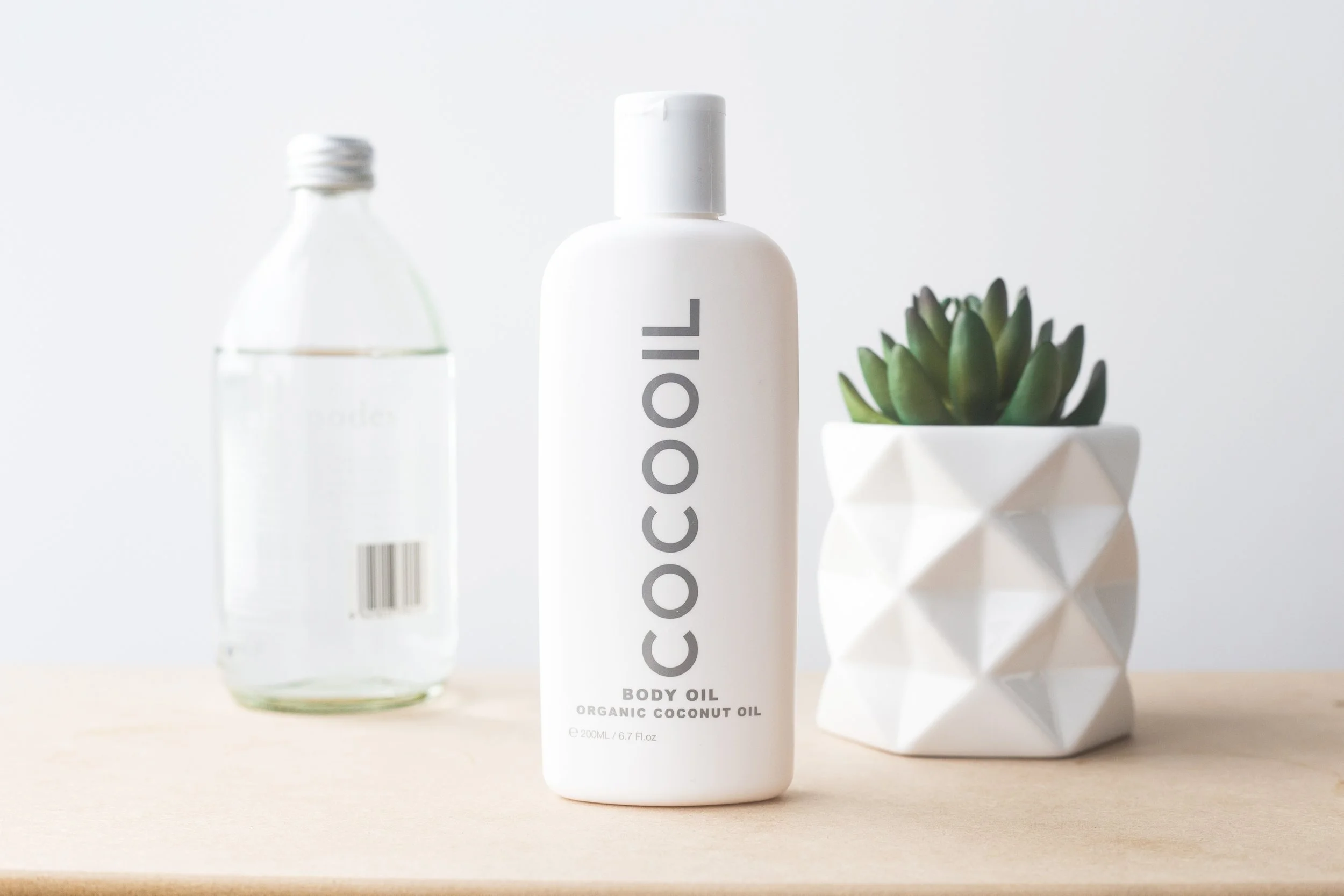 deanna-coconut oil-unsplash.jpg