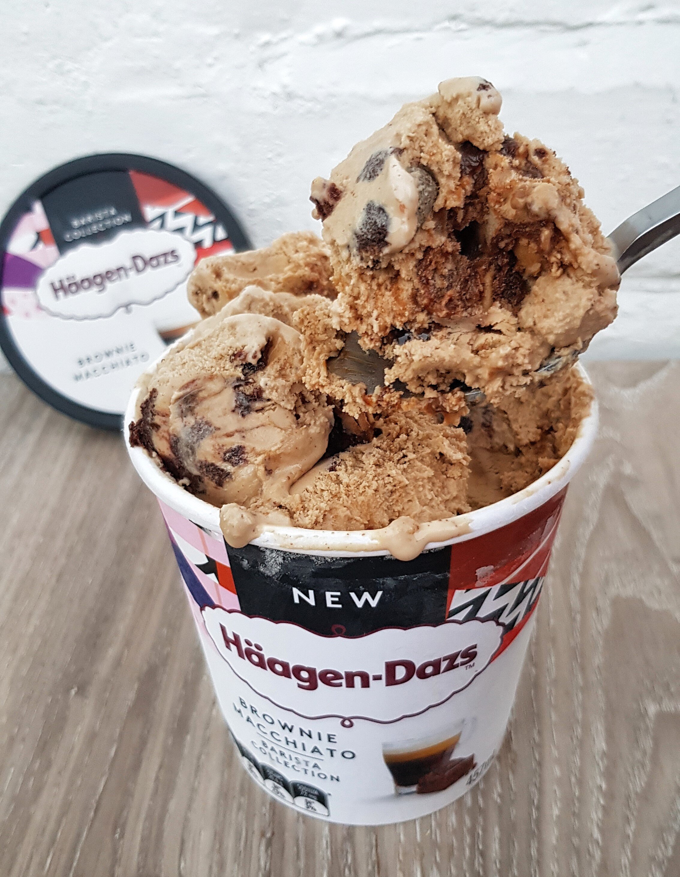 Haagen Dazs Brownie Macchiato Ice Cream Review King Of Cheat Meals Food Blog Auckland New Zealand