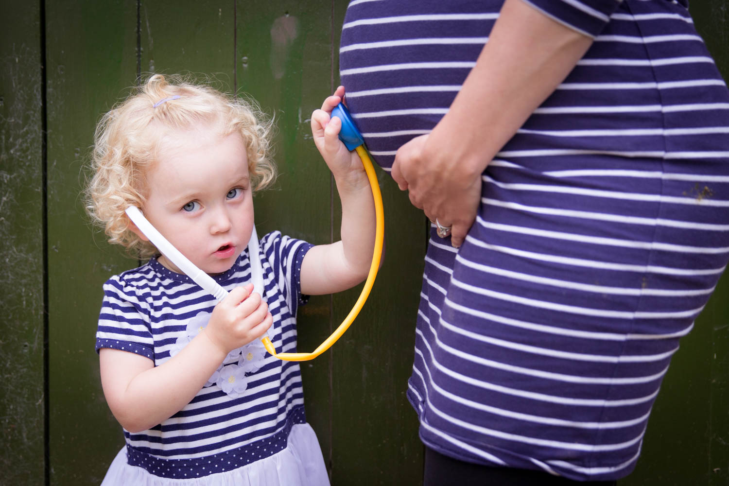 yorkshire-baby-bump-maternity-photoshoot-photographer-roundhay-leeds