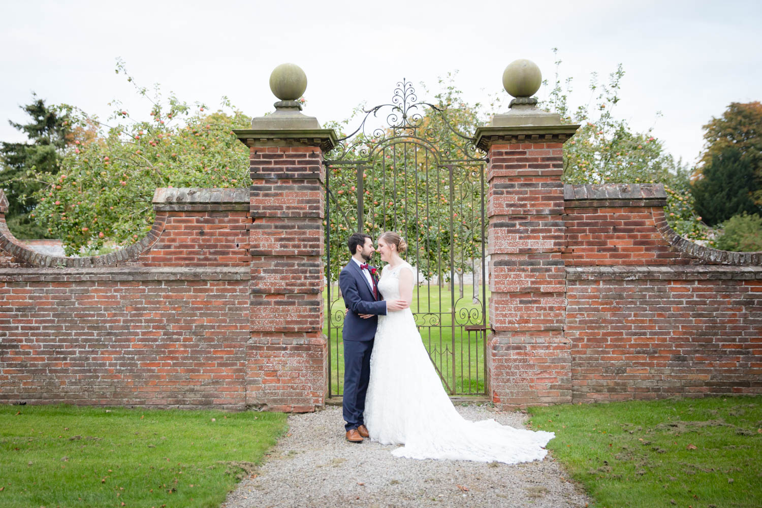 hawkhills-wedding-photography-easingwold-york