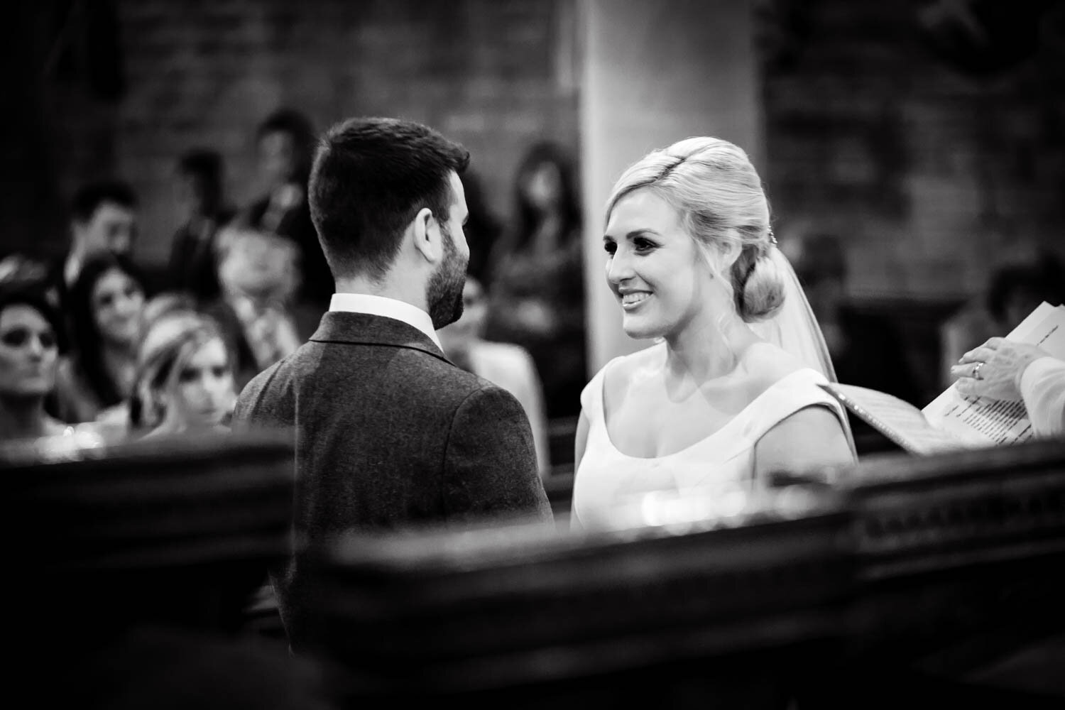 fleece-inn-wedding-photography-ripponden-halifax-west-yorkshire