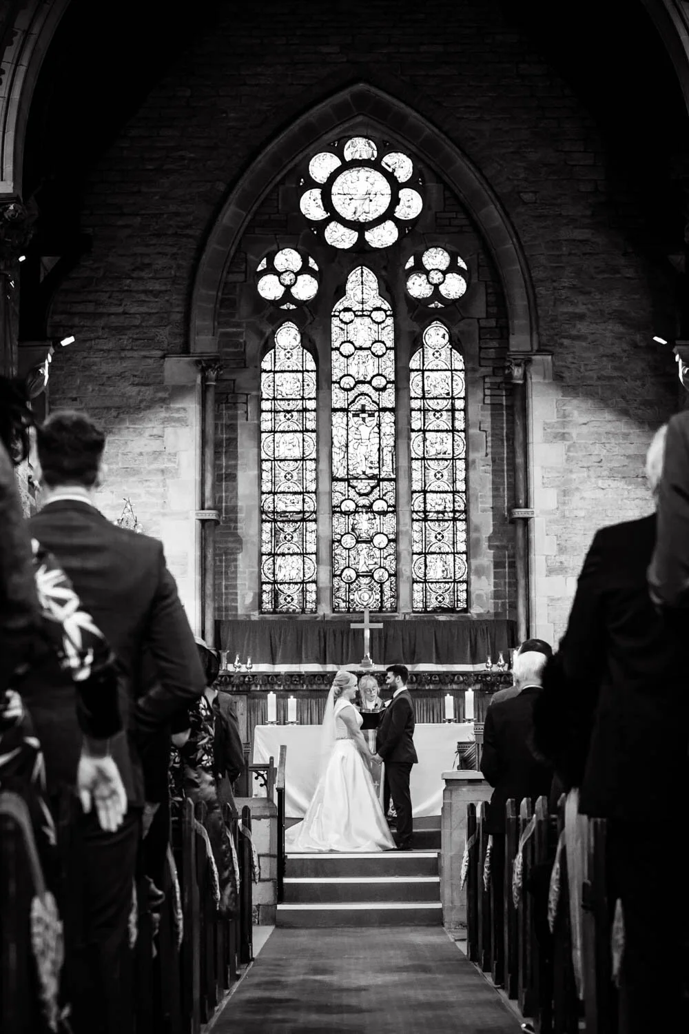 Hester & Barney's wedding day | The Fleece Inn wedding photography ...