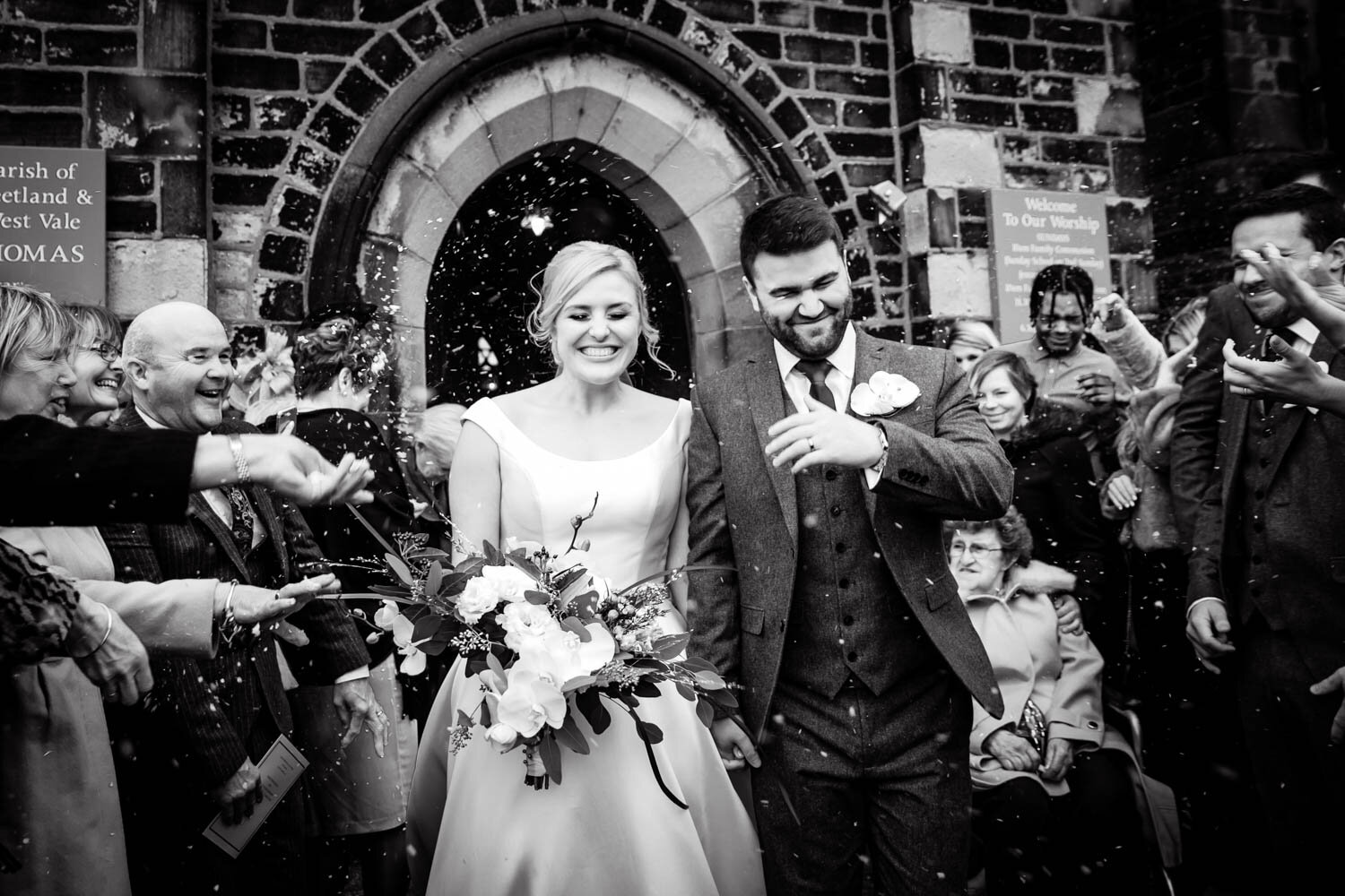 fleece-inn-wedding-photography-ripponden-halifax-west-yorkshire