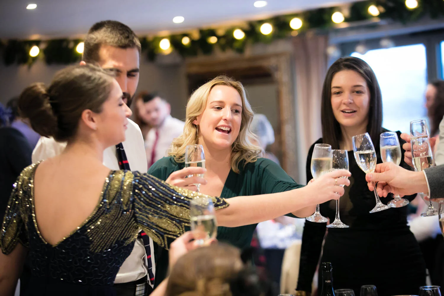 Hester & Barney's wedding day | The Fleece Inn wedding photography ...