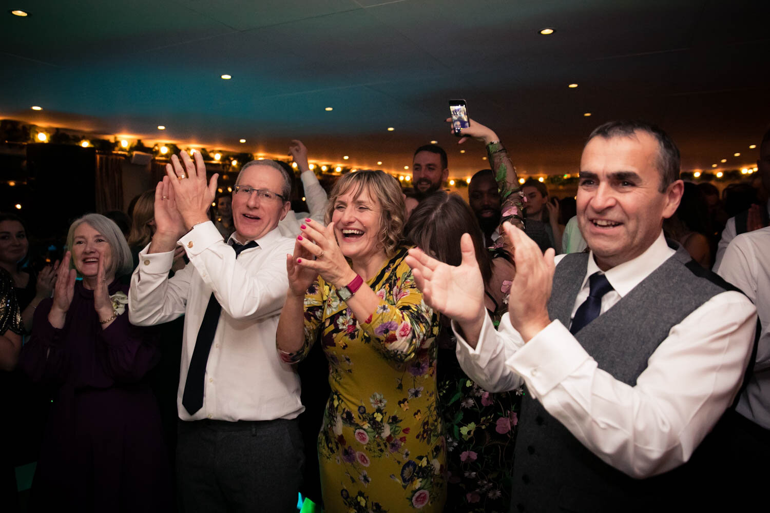 fleece-inn-wedding-photography-ripponden-halifax-west-yorkshire