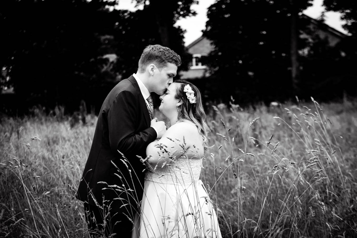 manor-house-lindley-wedding-photography-huddersfield-yorkshire