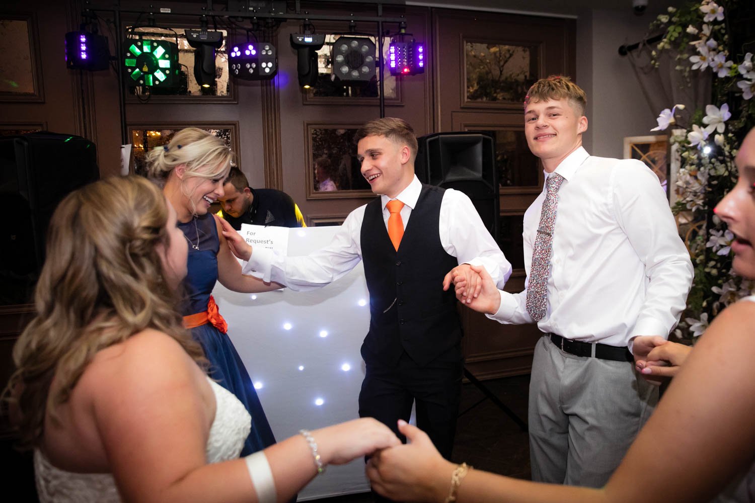 manor-house-lindley-wedding-photography-huddersfield-yorkshire