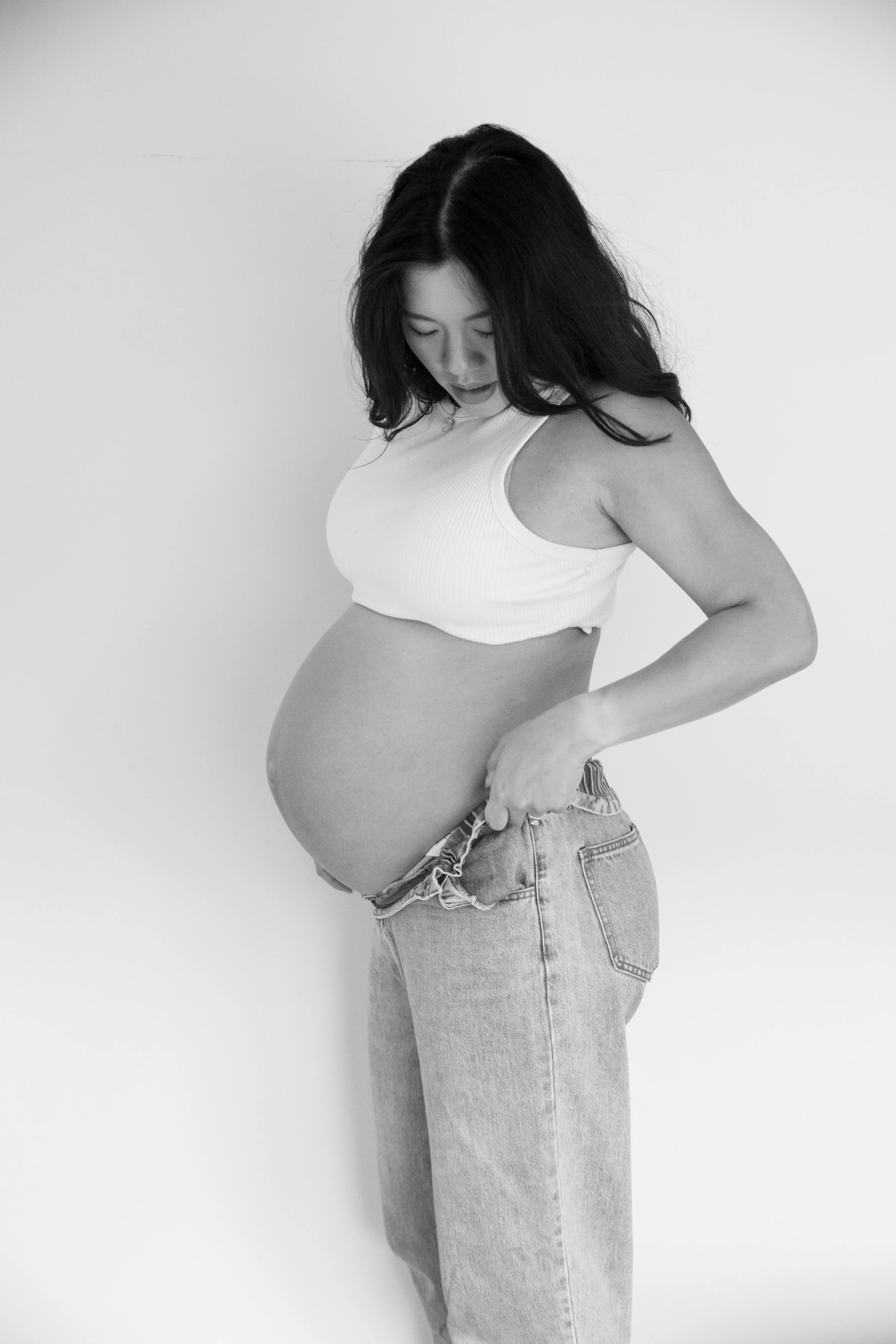 StephandMikeMaternity-33.jpg