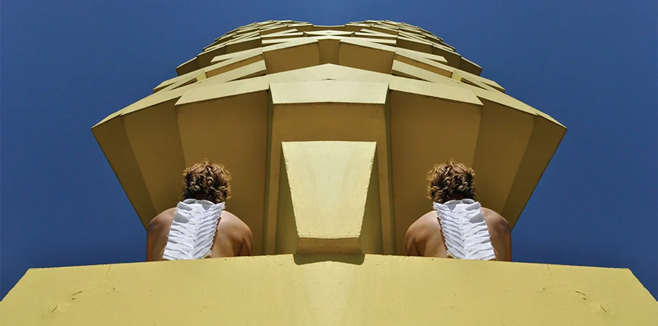 Articulated. Photographic series. 2010. Photographer Chris Ryan