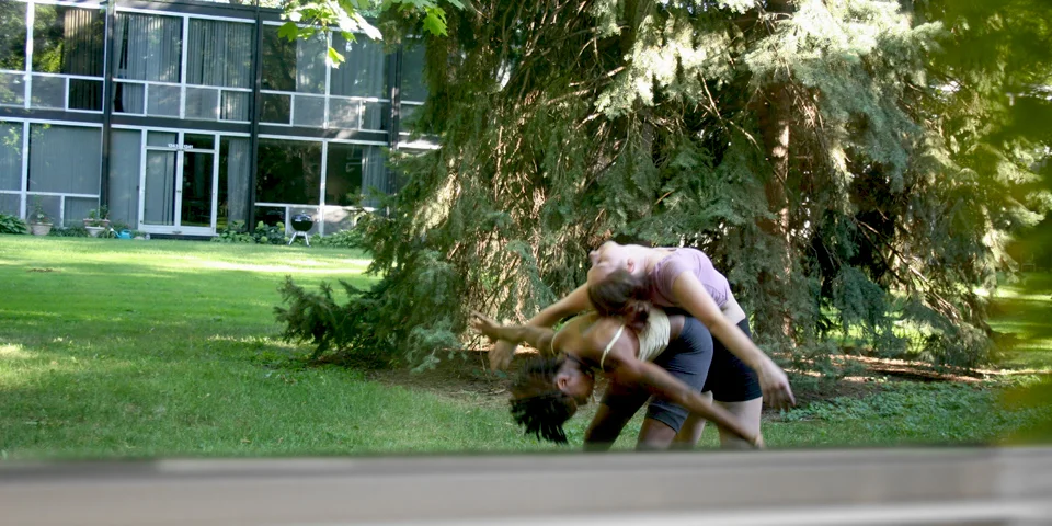 Lafayette Park. Live performance. 2012. Performed by Phaedra Easson and Corissa Leveille 