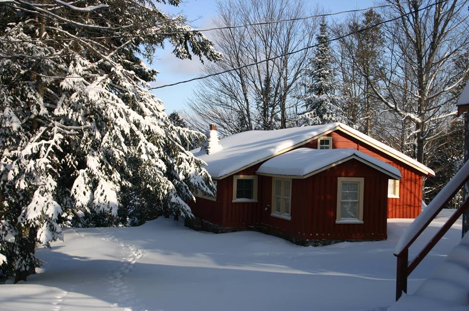 Cottage 5 Winter.jpg