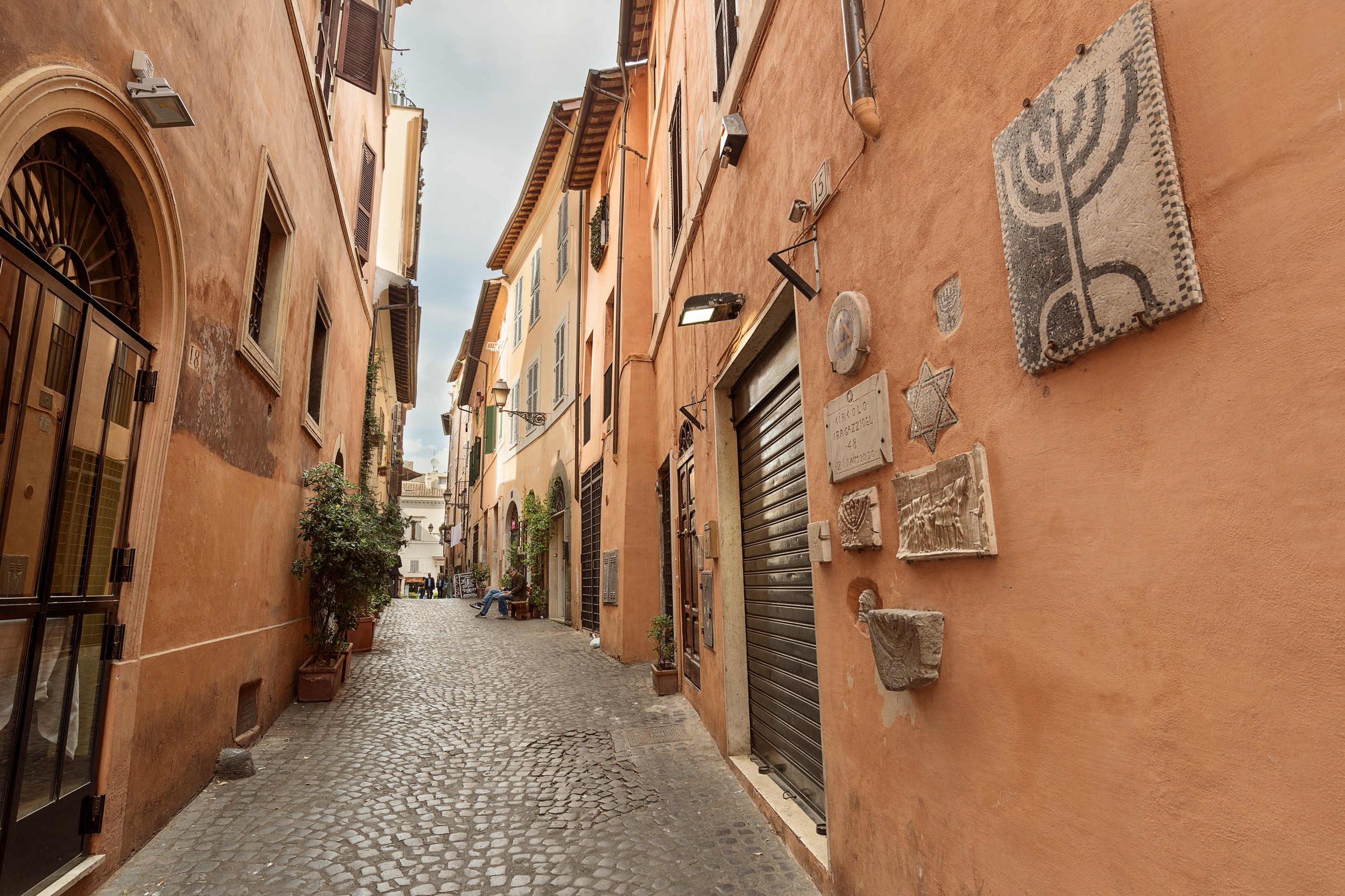 Jewish Quarter (Roman Ghetto)