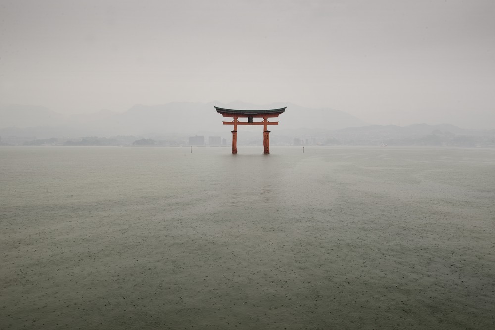 Itsukushima Shrine_tn.jpg