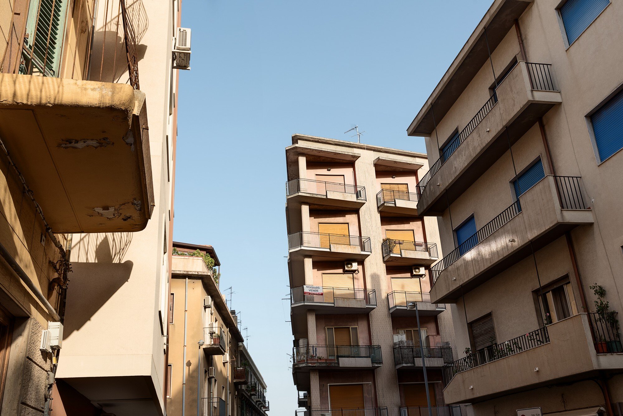 D05_2547 Messina_tn.jpg