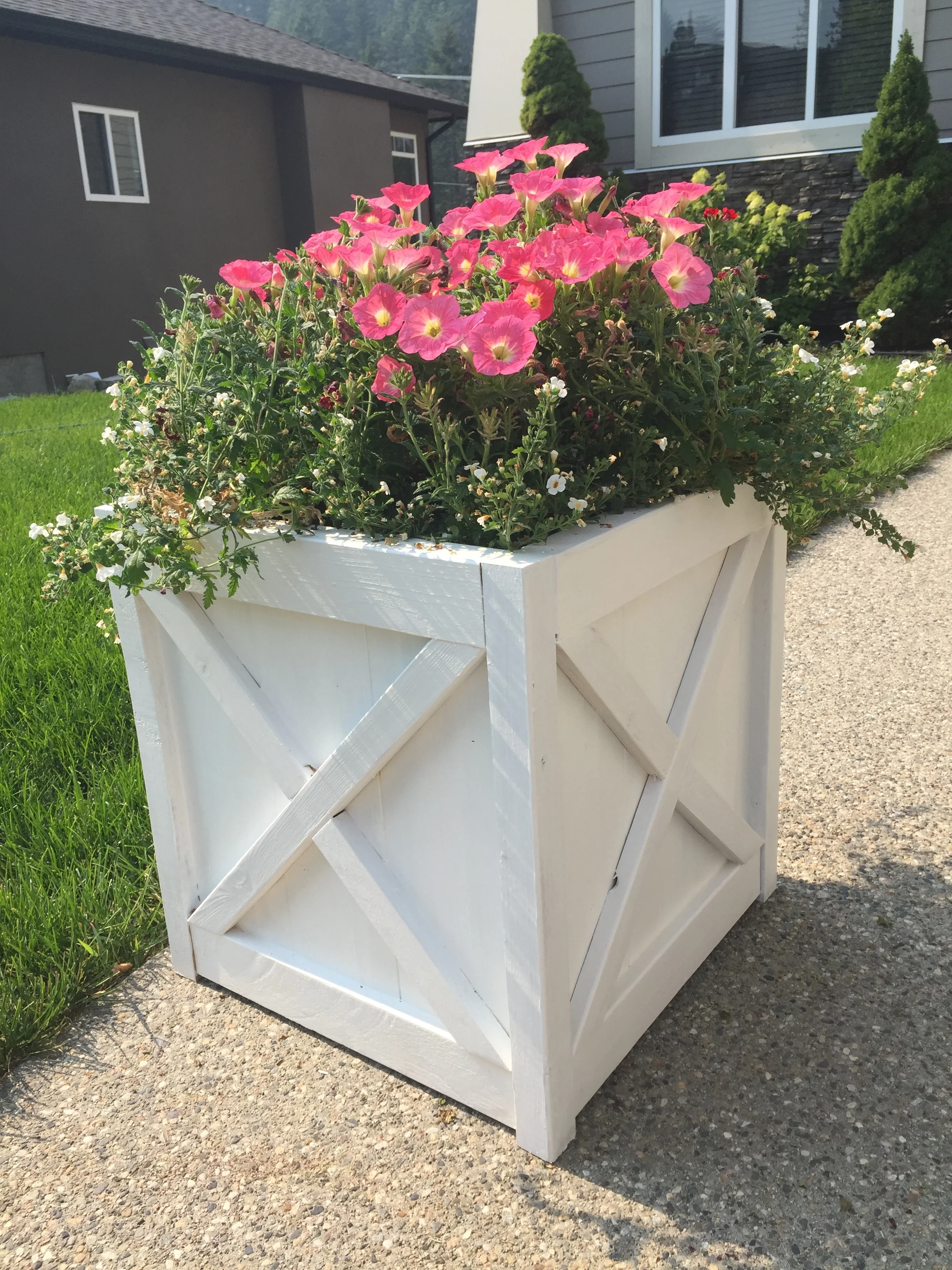 Solid Wood Outdoor Planters