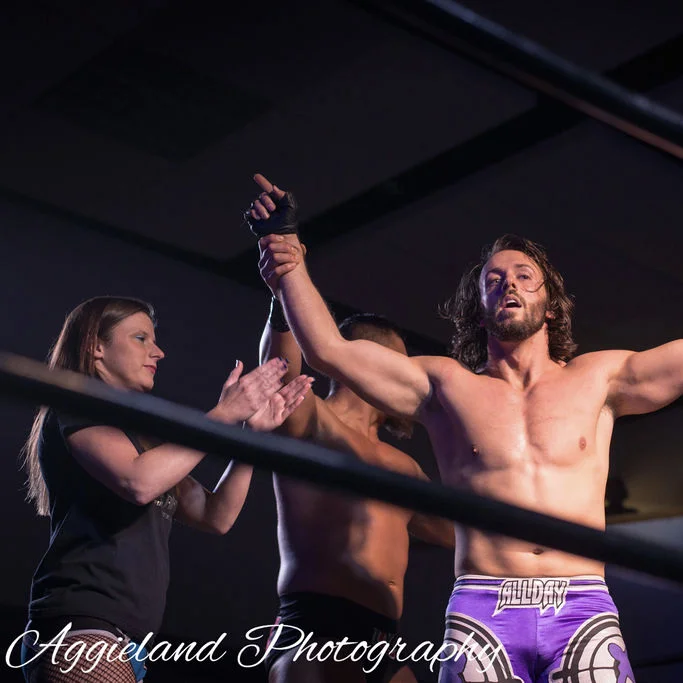 JANUARY 18, 2019 - Will Allday celebrates with The Brand after winning the 360 Championship. (Aggieland Photography)