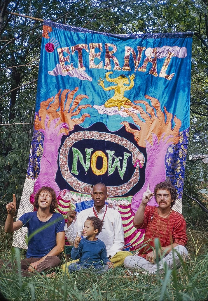 Bengt Berger, Don Cherry, Eagle Eye Cherry, and Christer Bothen in front of Moki Cherry's Eternal Now (photo Bengt Berger)