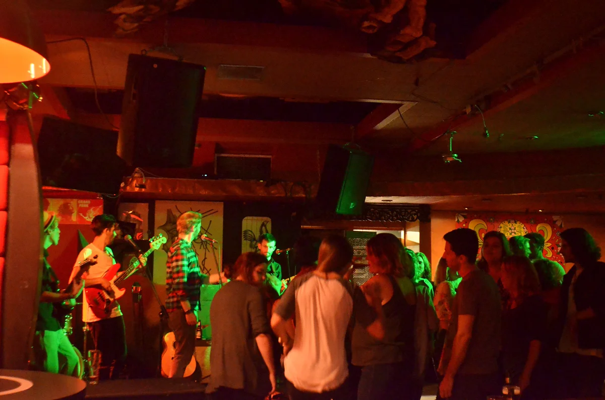 Cover band playing at Van Gogh's Ear in Guelph, ON