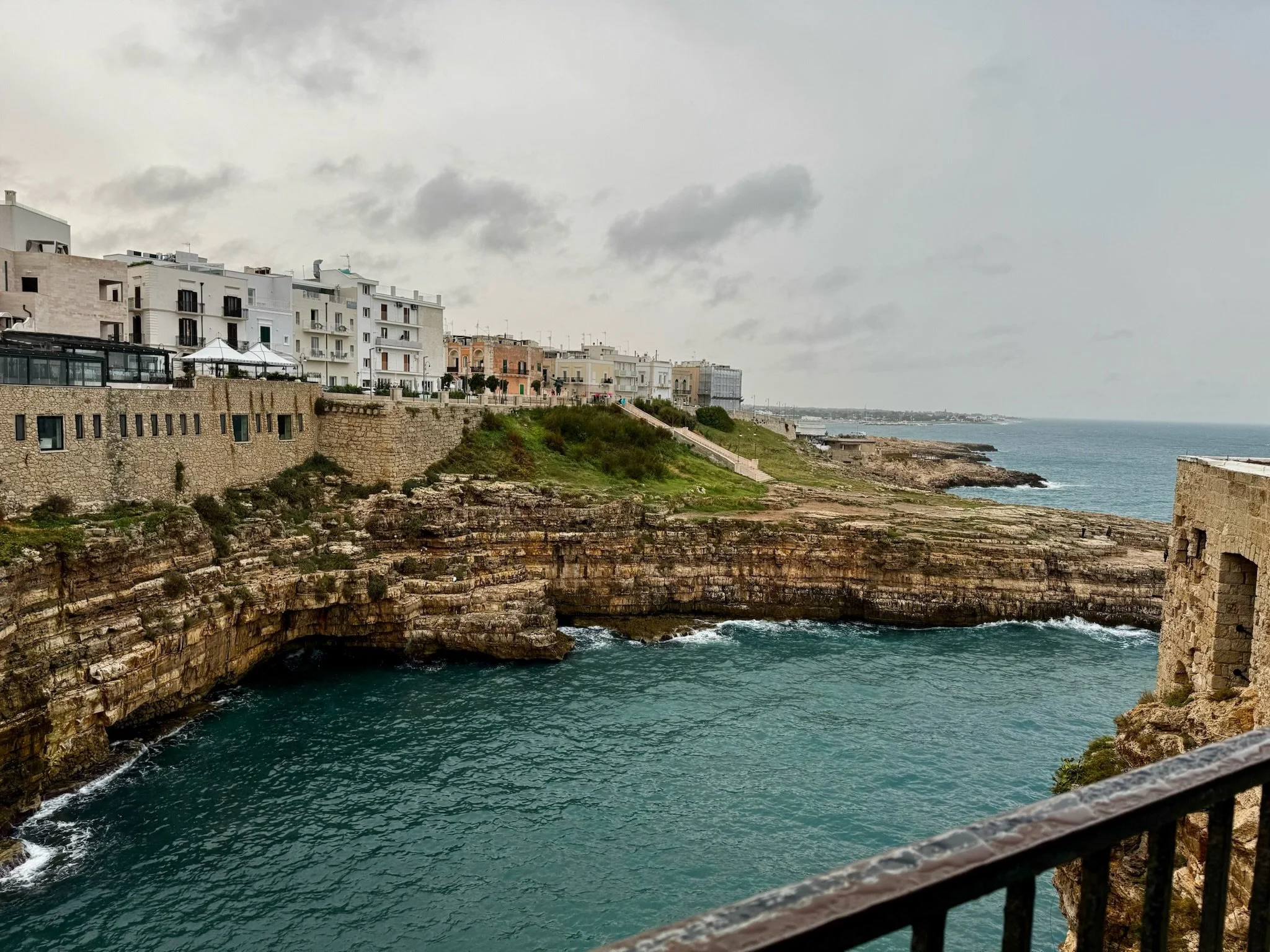 puglia page header.jpg