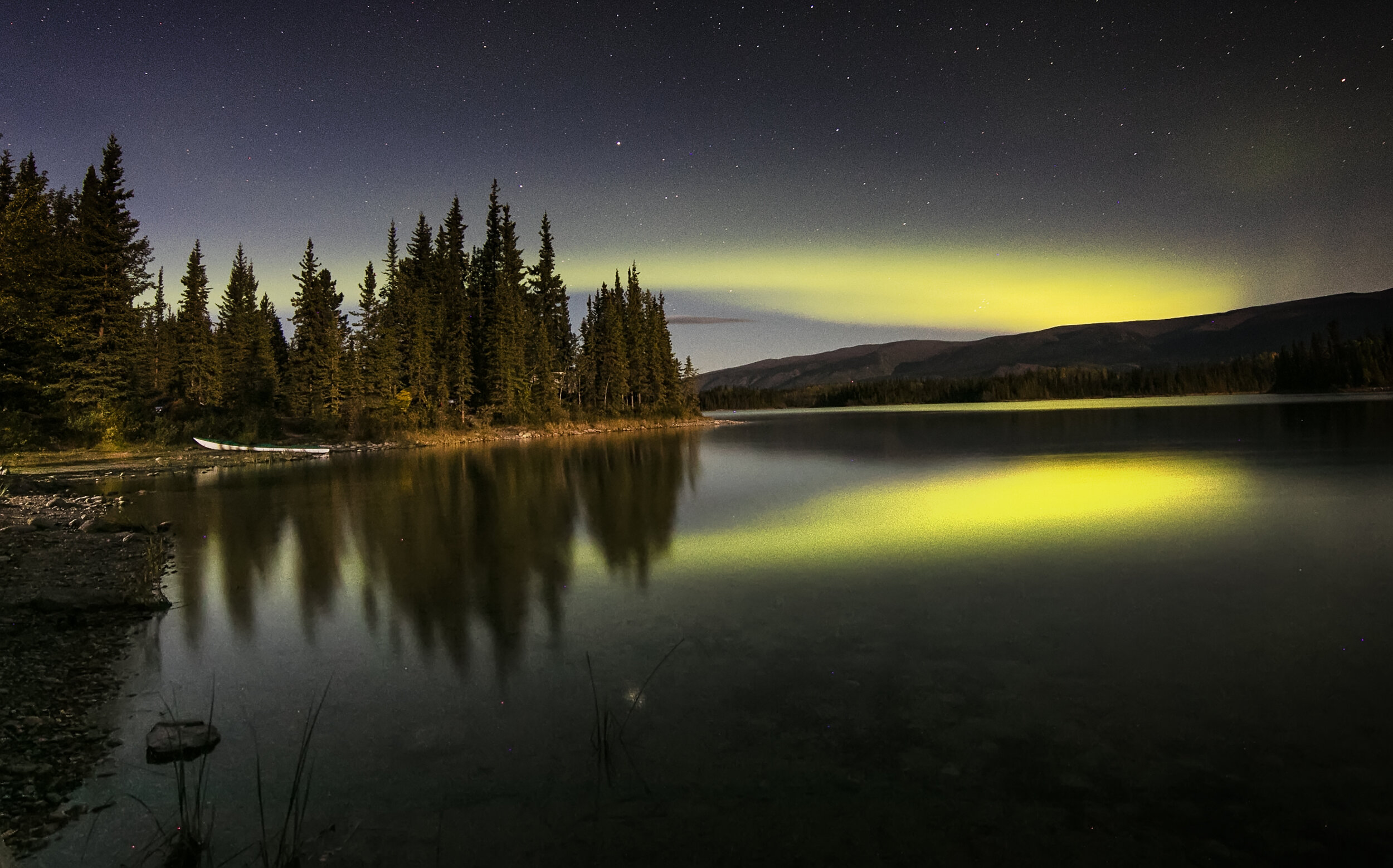 Boya Lake, BC