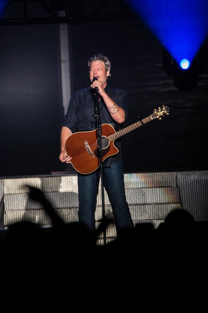 Blake-Shelton-12.jpg