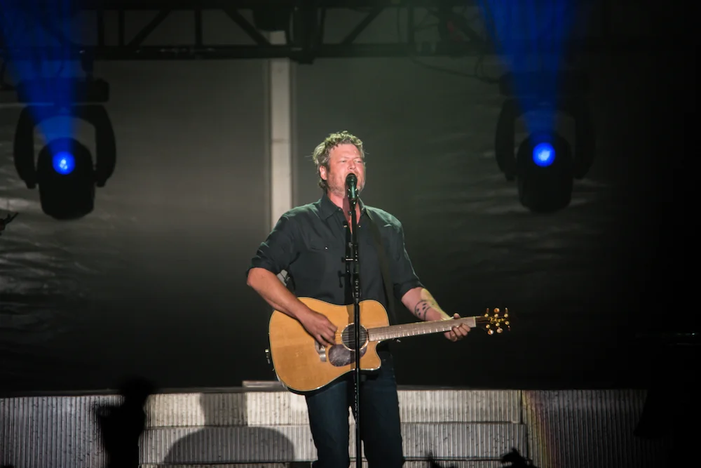 Blake-Shelton-25.jpg