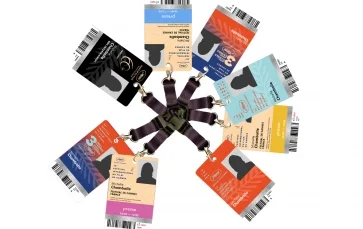 Badges accréditation.jpg