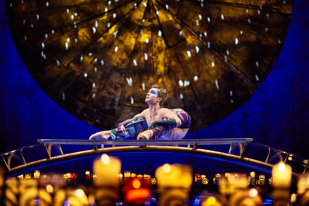 Photo credit : Matt Beard / Costumes: Giovanna Buzzi / 2016 Cirque du Soleil
