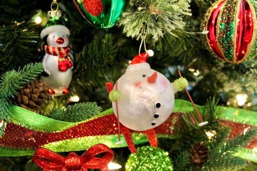 Weird acid skill Christmas Decorating, Topsy-Turvy Elf Tree — Denv.Her.