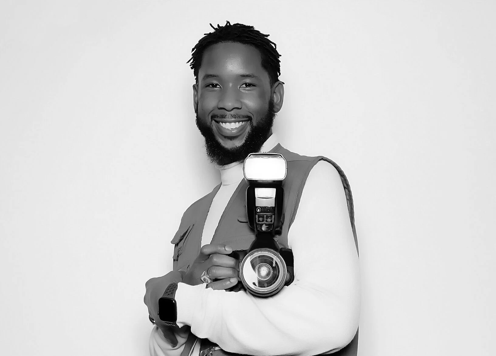 GEORGE_JEFF_SMILE_V2.jpg