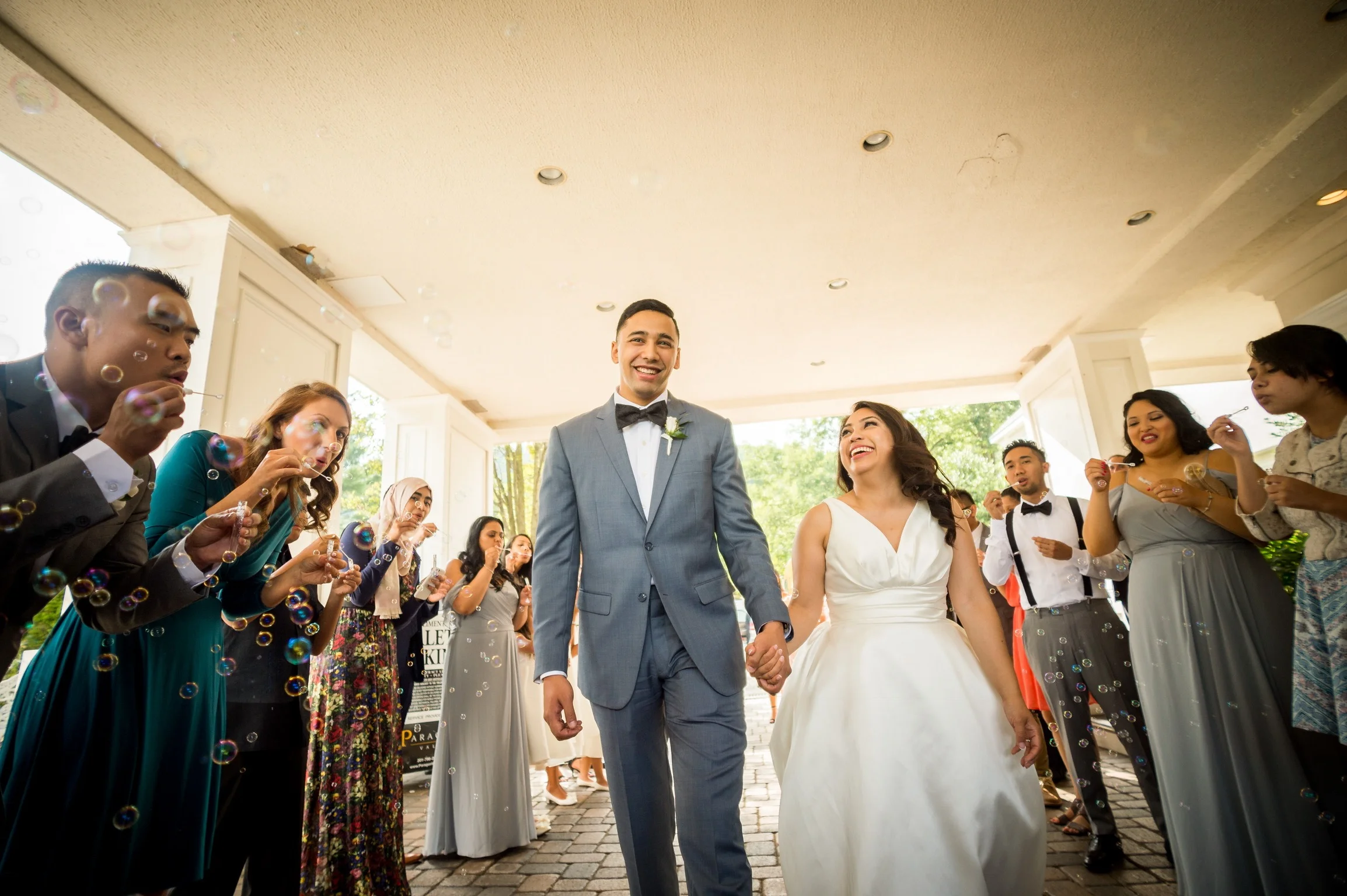 The Tides Estate Summer Wedding
