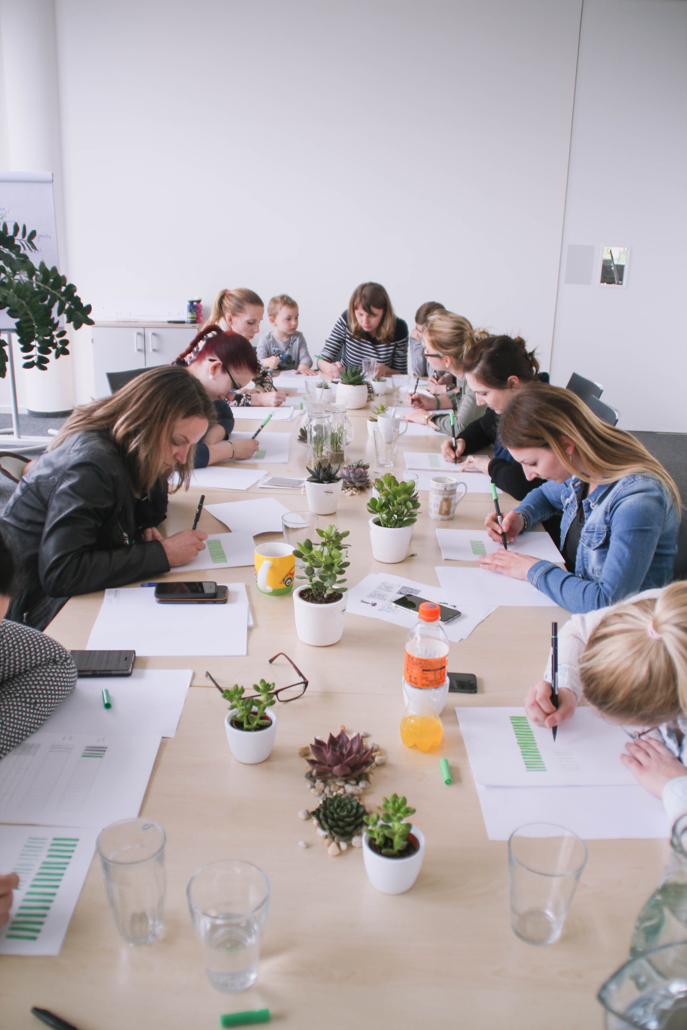 Modern Brush Calligraphy and Hand Lettering Workshop with Octalita in Linz, Graz &amp; Vienna