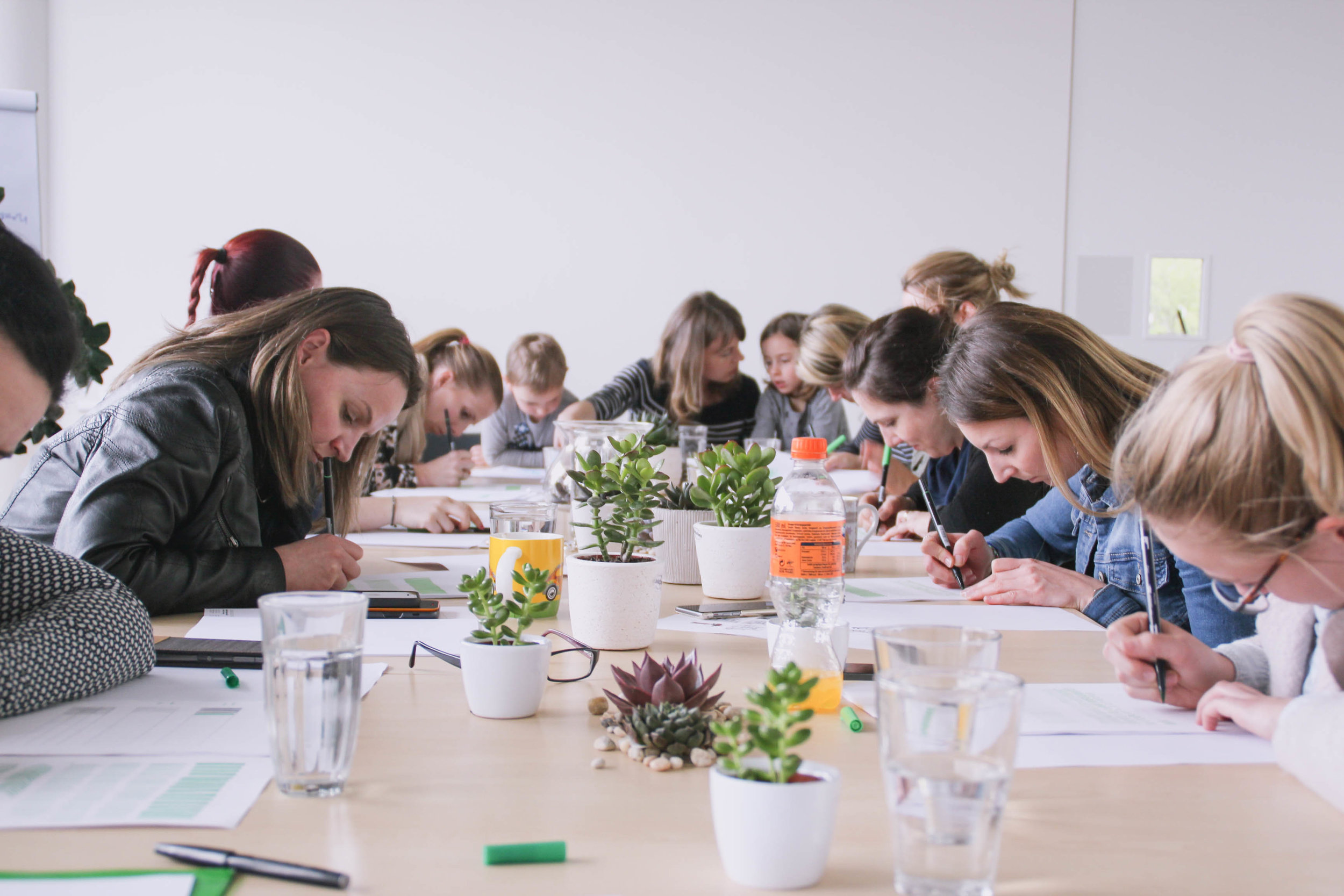 Modern Brush Calligraphy and Hand Lettering Workshop with Octalita 