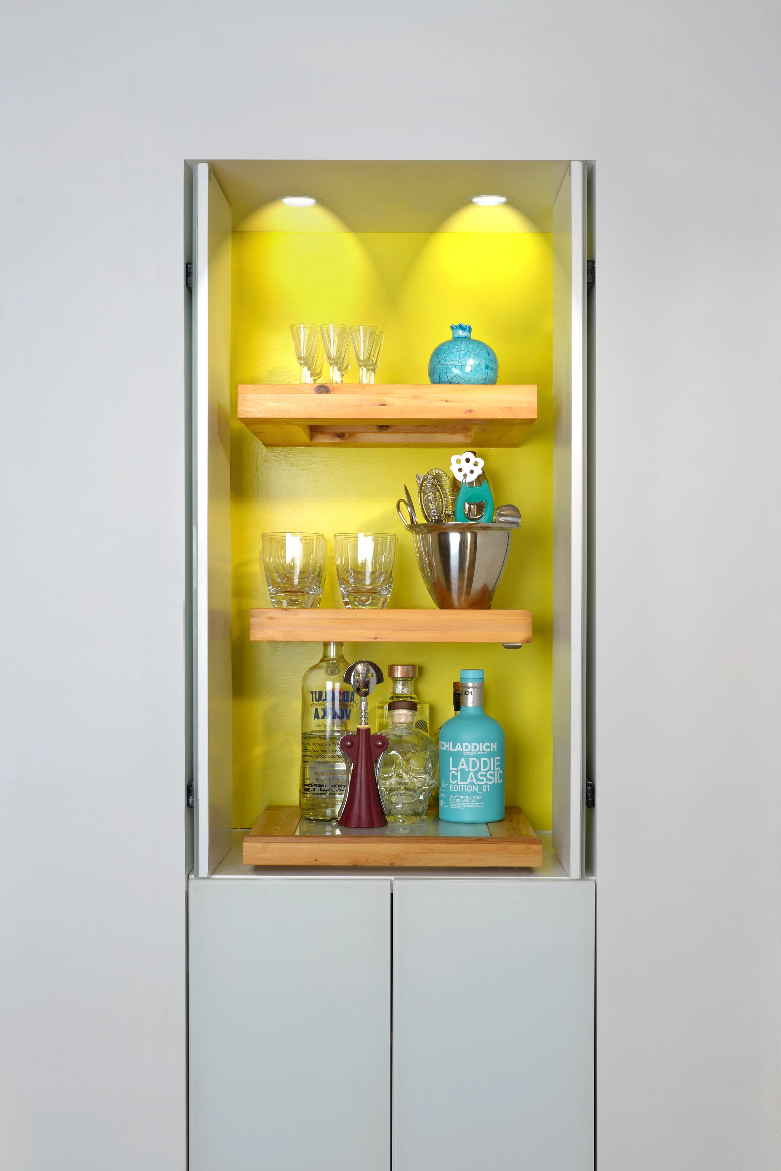 Bar Cabinet - closed tray-MOD.jpg