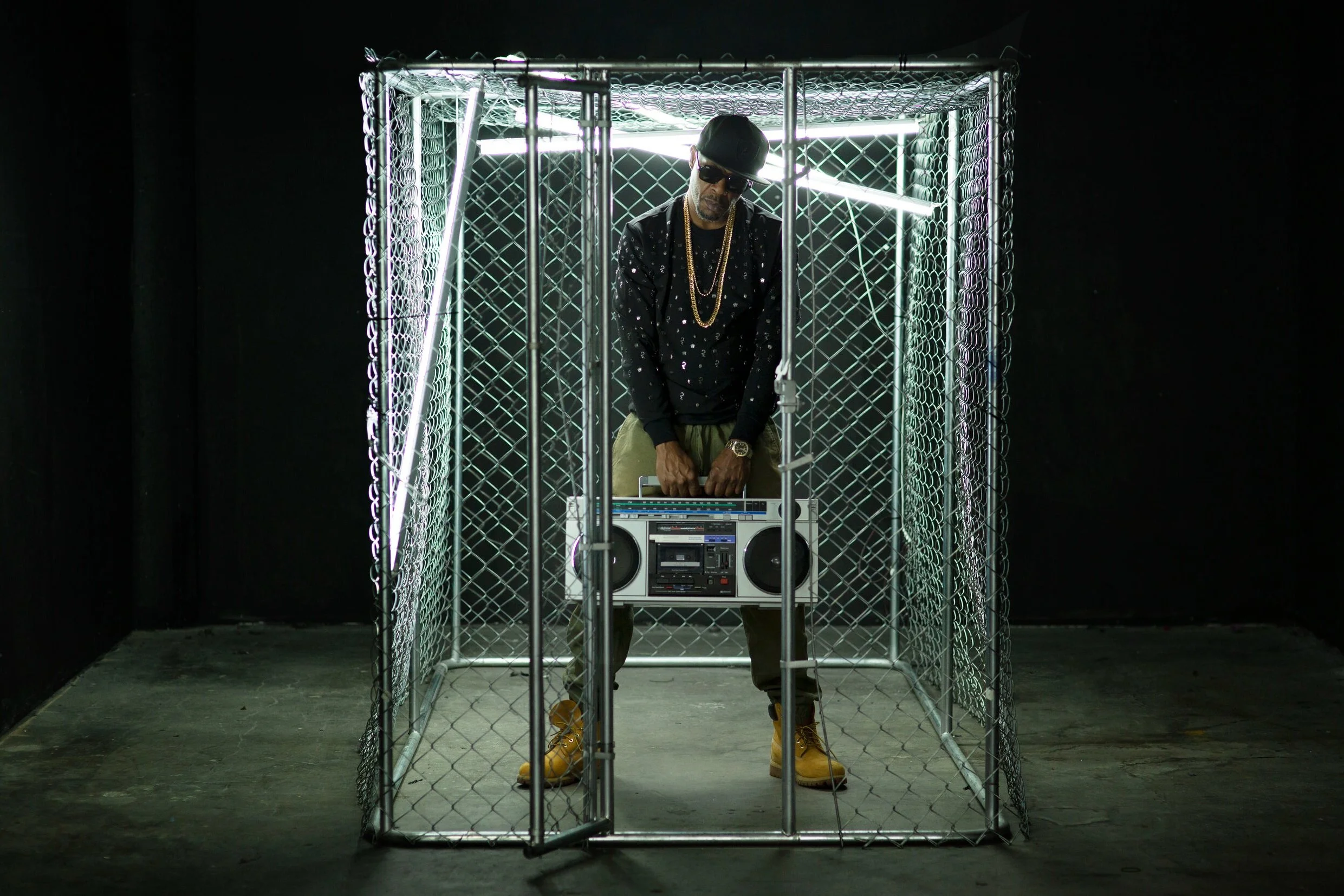 cage1.jpg