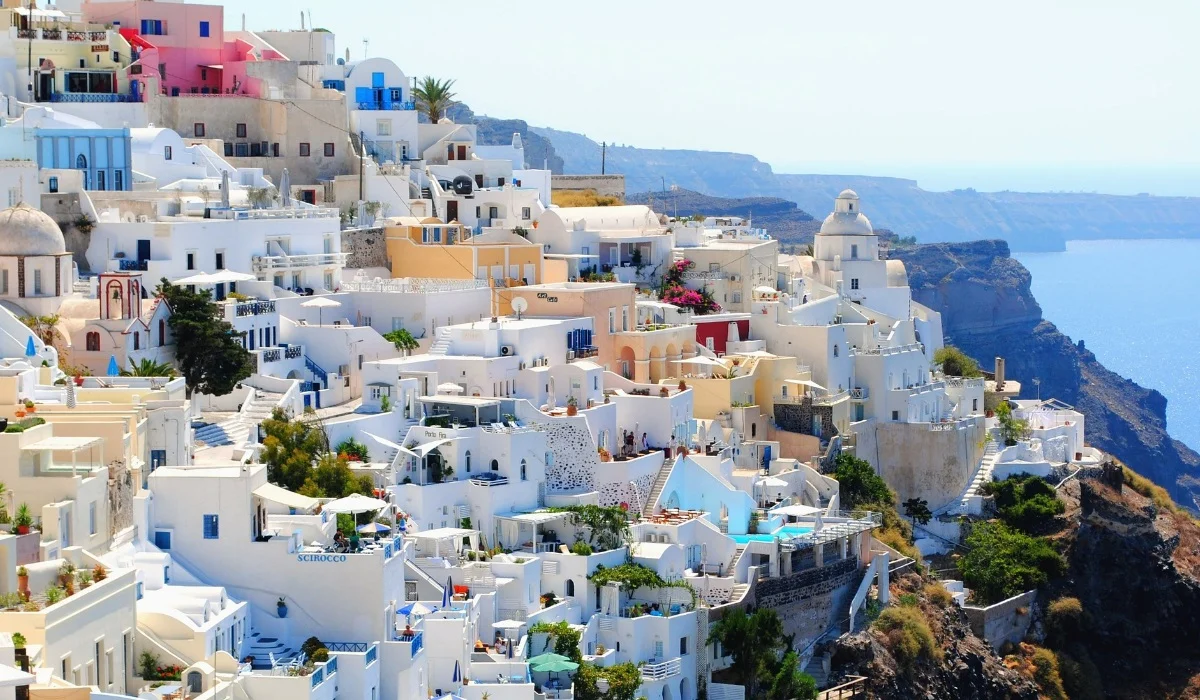 santorini.jpg