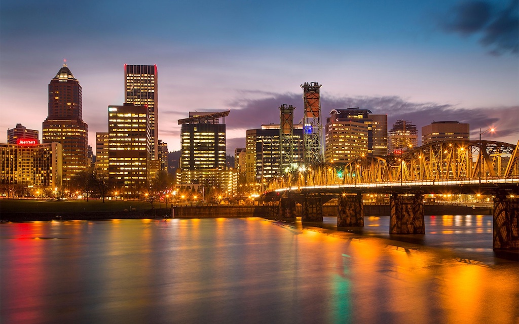 A nice sunset view of downtown Portland. And that's the Hawthorne bridge all lit up.