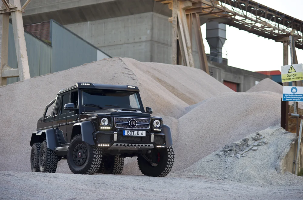 Brabus6x6.jpg