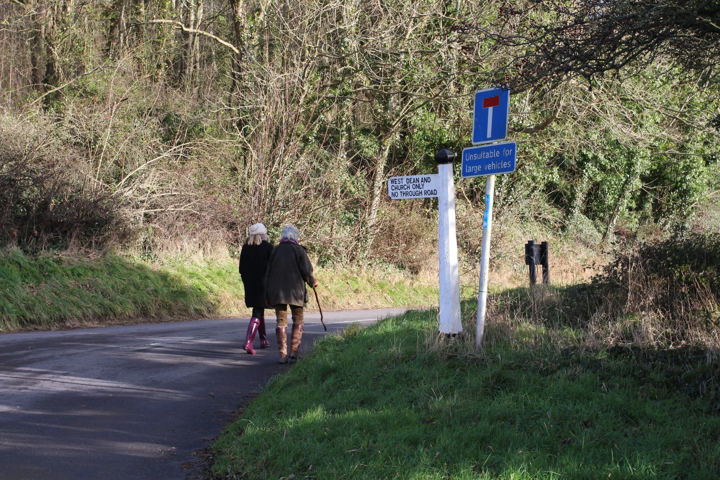 Find us- How to find Westdean.jpg