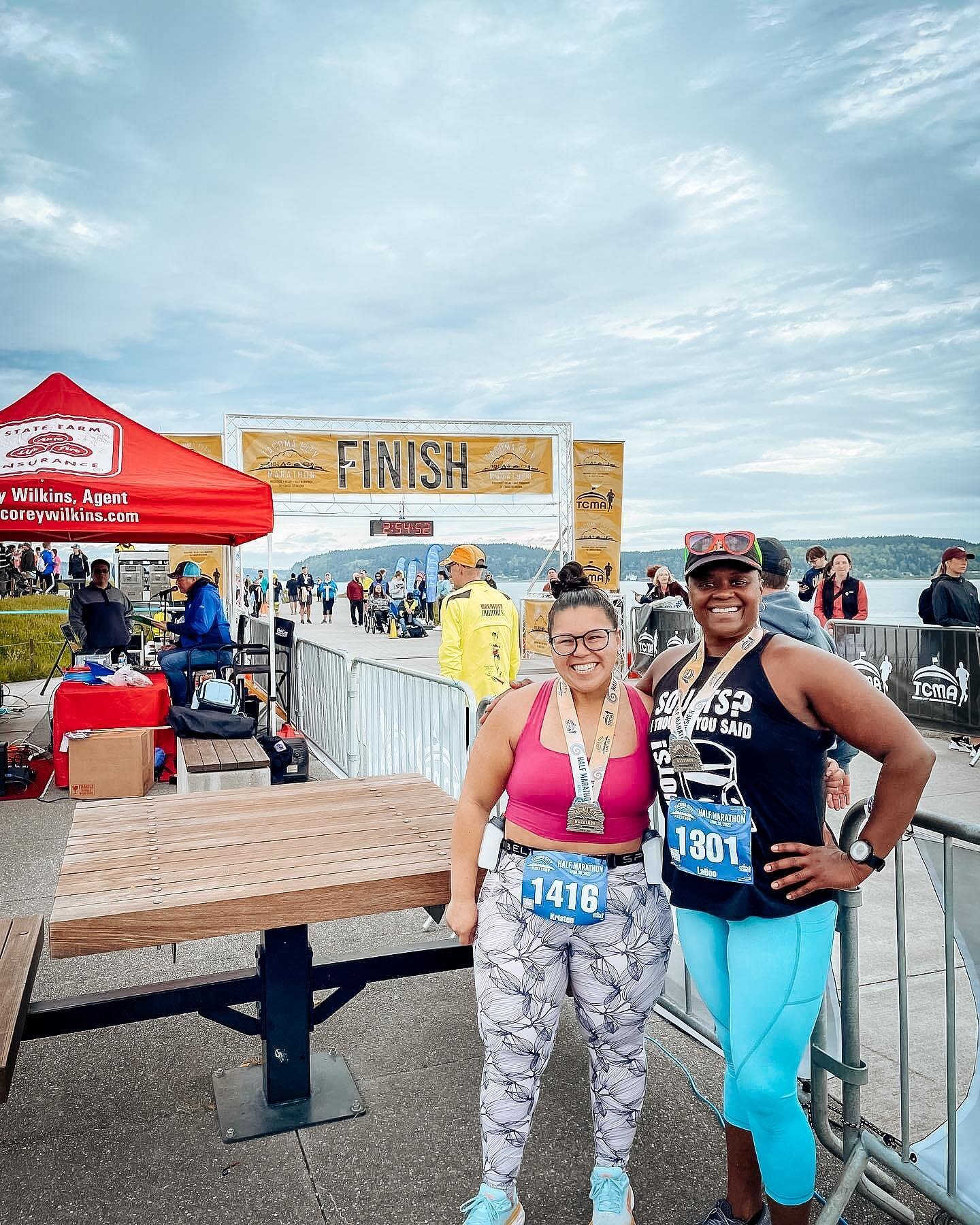 Congrats to Kristen and Stephanie for completing the Tacoma City Half Marathon on Sunday! 👏🏅🔥 
.
.
.
@kristenphillips7 @stephanielaboo @tacoma_wa #athlete #athletics #crossfitter #crossfitters #crossfitterswhorun #run #halfmarathon #getoutside #ru
