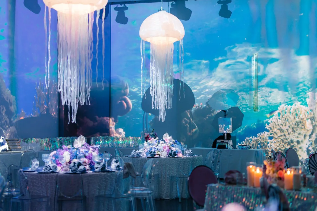 HOW TO HOST AN IMMERSIVE BRAND EXPERIENCE USING PROJECTION MAPPING