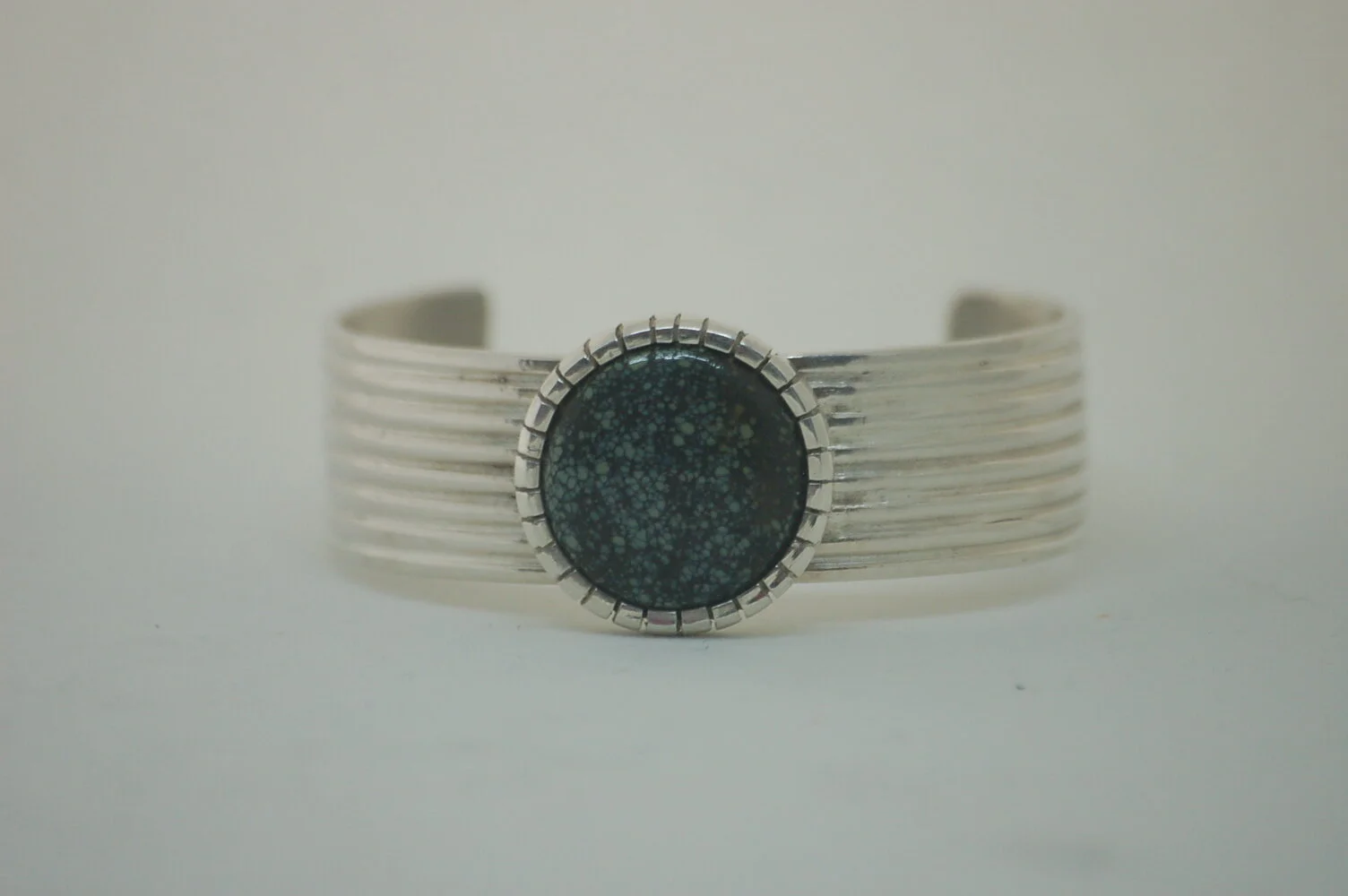 Star Fox Corrugated Cuff 