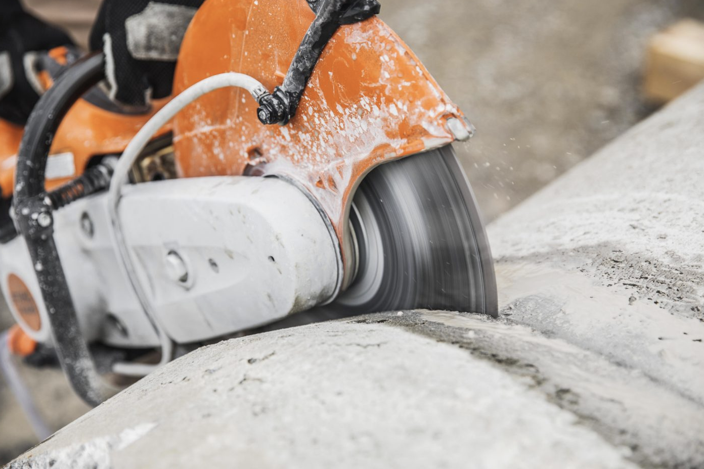 Stihl_420_gas_saw_3.png
