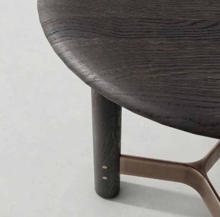 Stilt round table 01.JPG